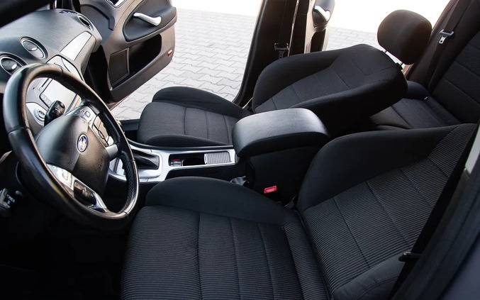 Ford Mondeo cena 23900 przebieg: 237000, rok produkcji 2012 z Dzierzgoń małe 704